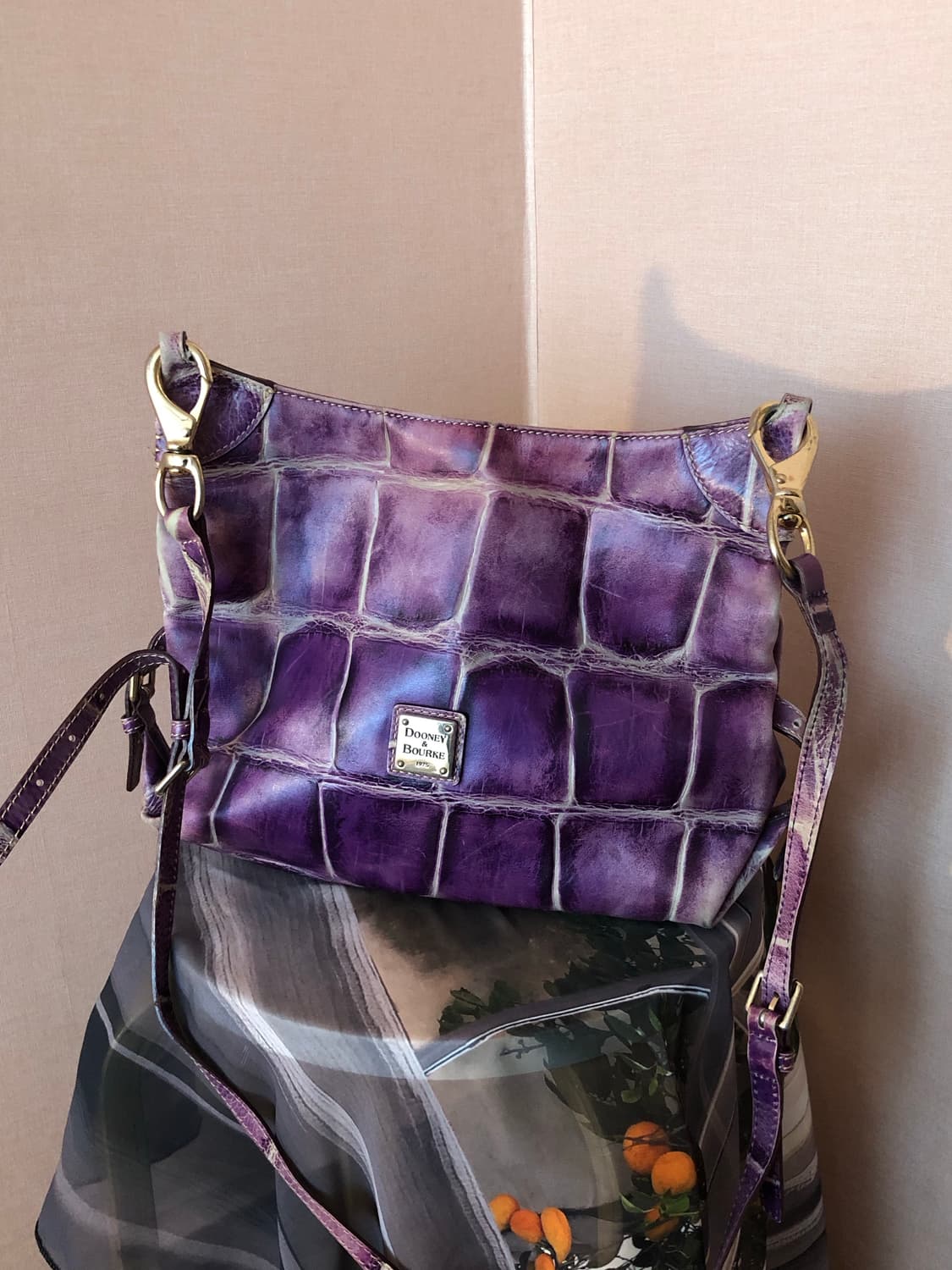 DOONEY&BOURKE 두니앤버크 가죽 크로스백 상품이미지1