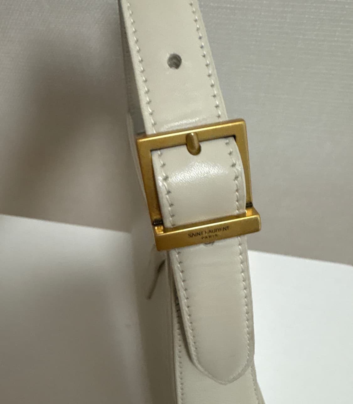 생로랑 호보백 (풀박) 상품이미지3