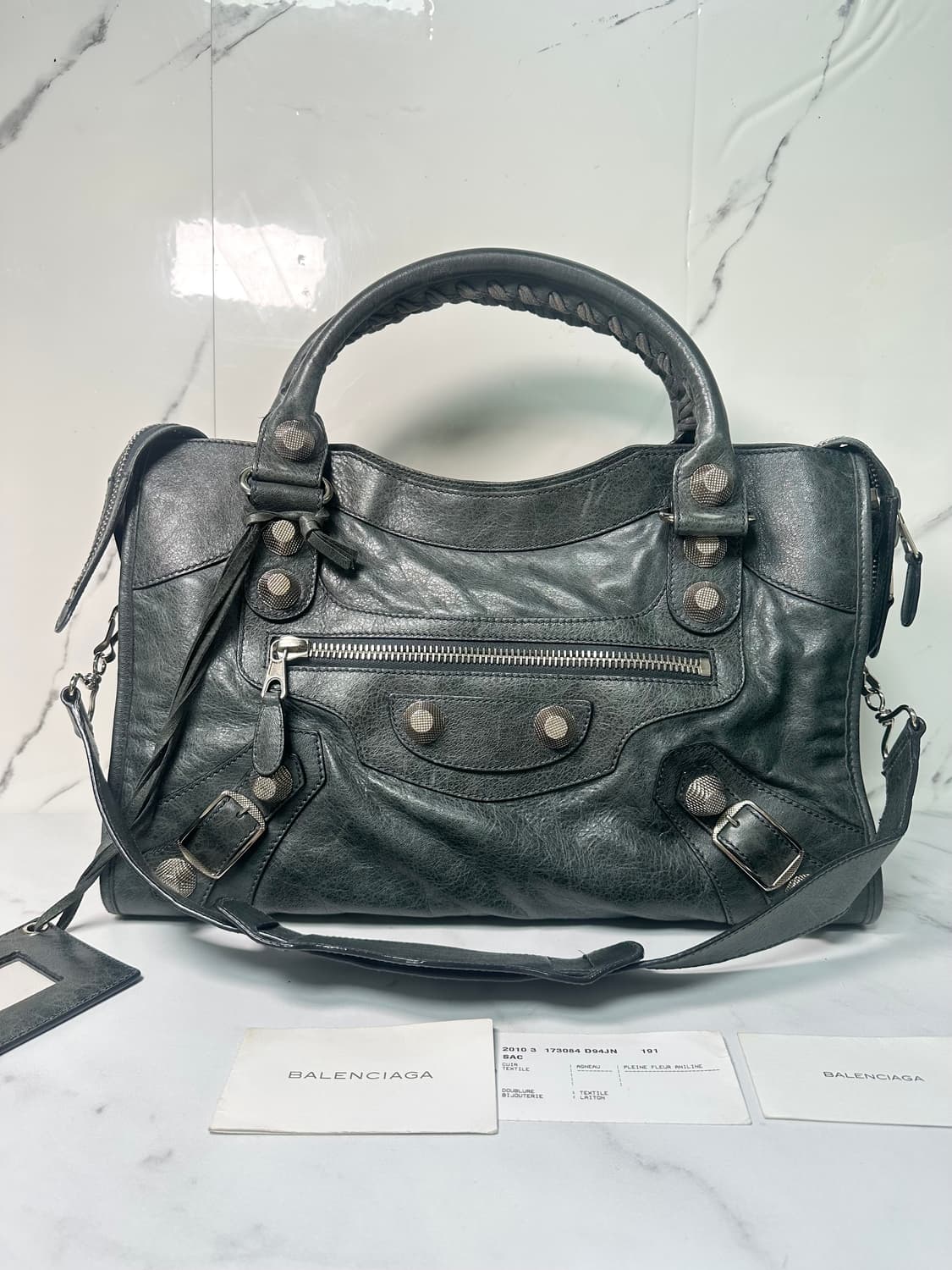 ❌거래중[A+ 정품] 발렌시아가 자이언트 시티 모터백 미디움 상품이미지1