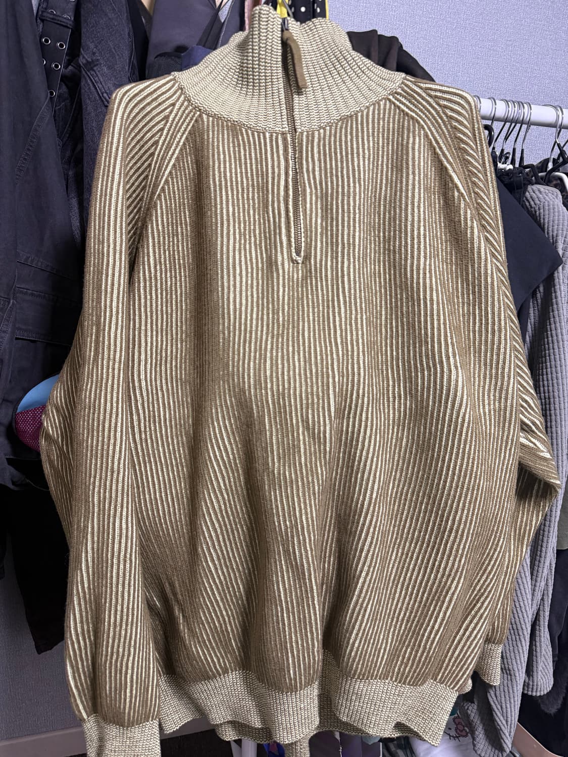 예스아이씨 니트집업 상품이미지1