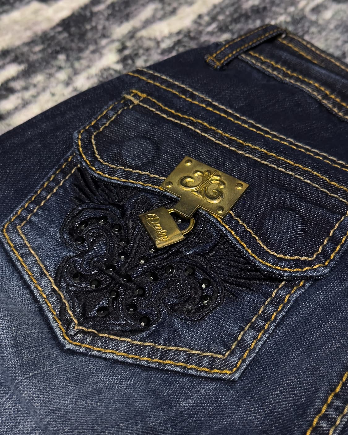 {Dereon} Gold Hardware Skinny Jeans  상품이미지8