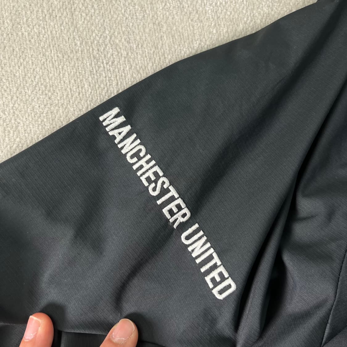 100 나이키 맨유 바람막이 자켓 상품이미지5