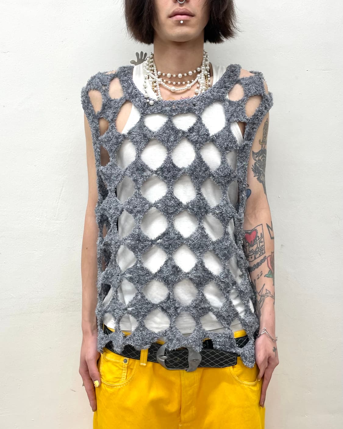 Grey Punching Diamond Fur Vest 상품이미지1