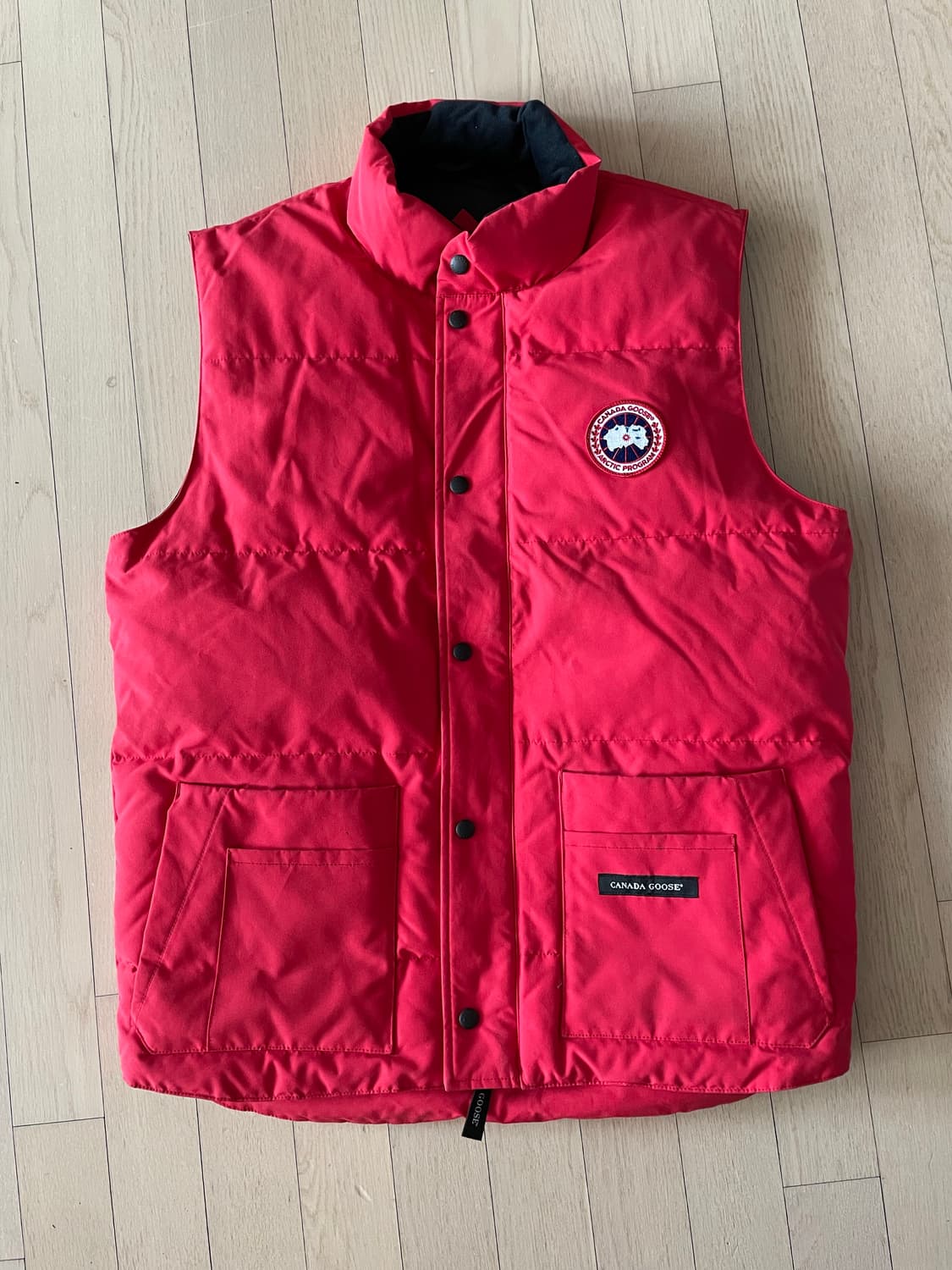 캐나다구스 레드 패딩 베스트 상품이미지1