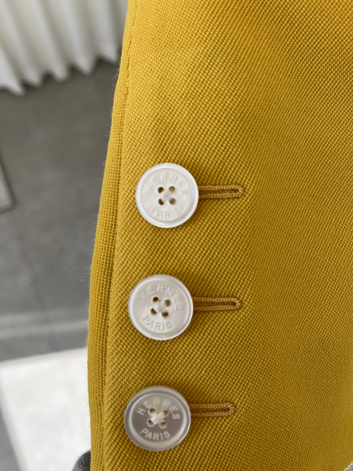 에르메스 옐로우 울 블레이저  상품이미지5