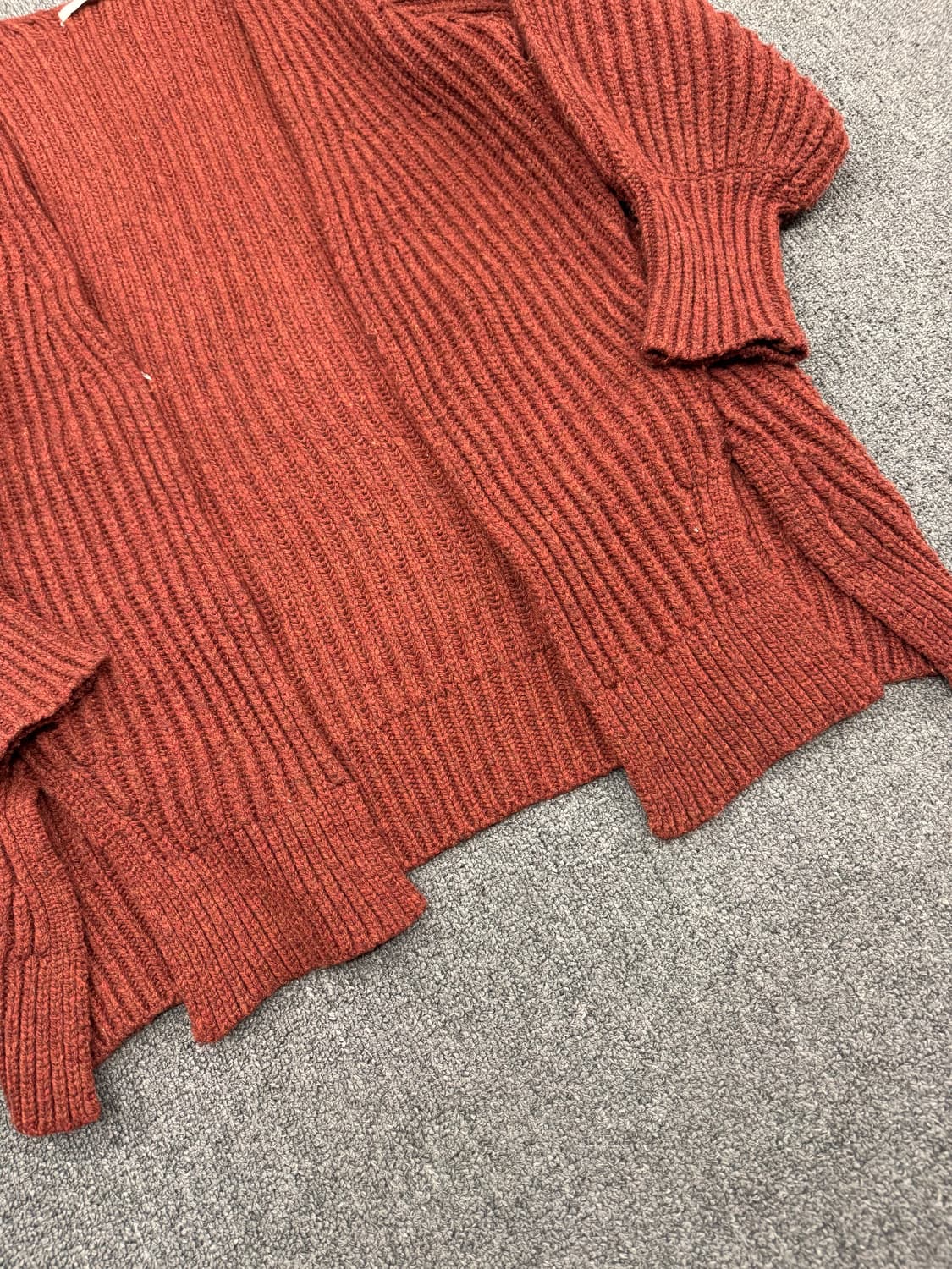 OS)SLY 빈티지 밑단 트임 브릭 컬러 니트 가디건 상품이미지4