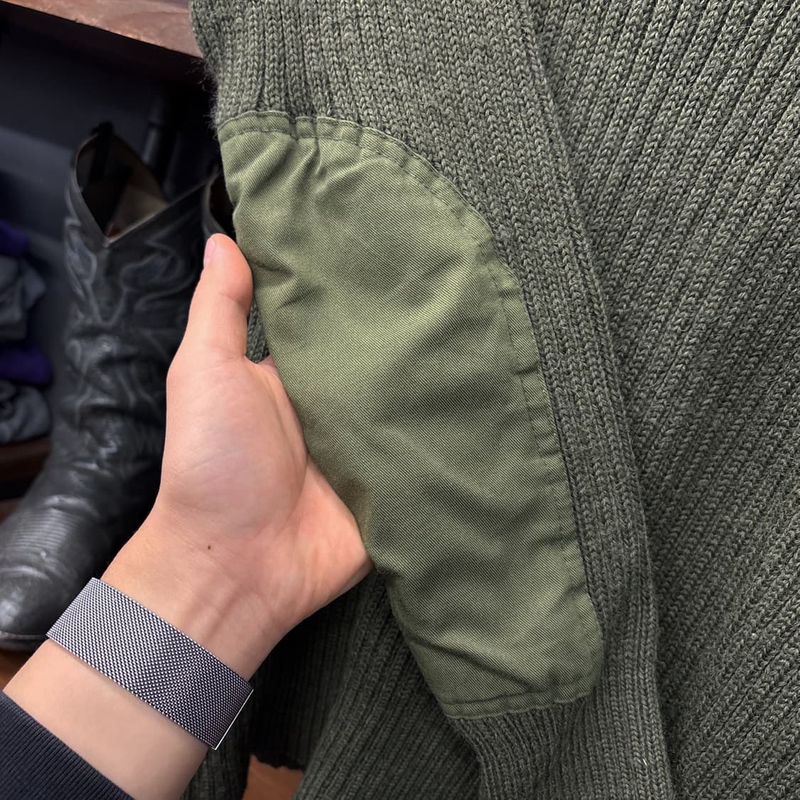 코만도 밀리터리니트 퓨어울 스웨터 암패치 견장 올리브 N315 상품이미지5