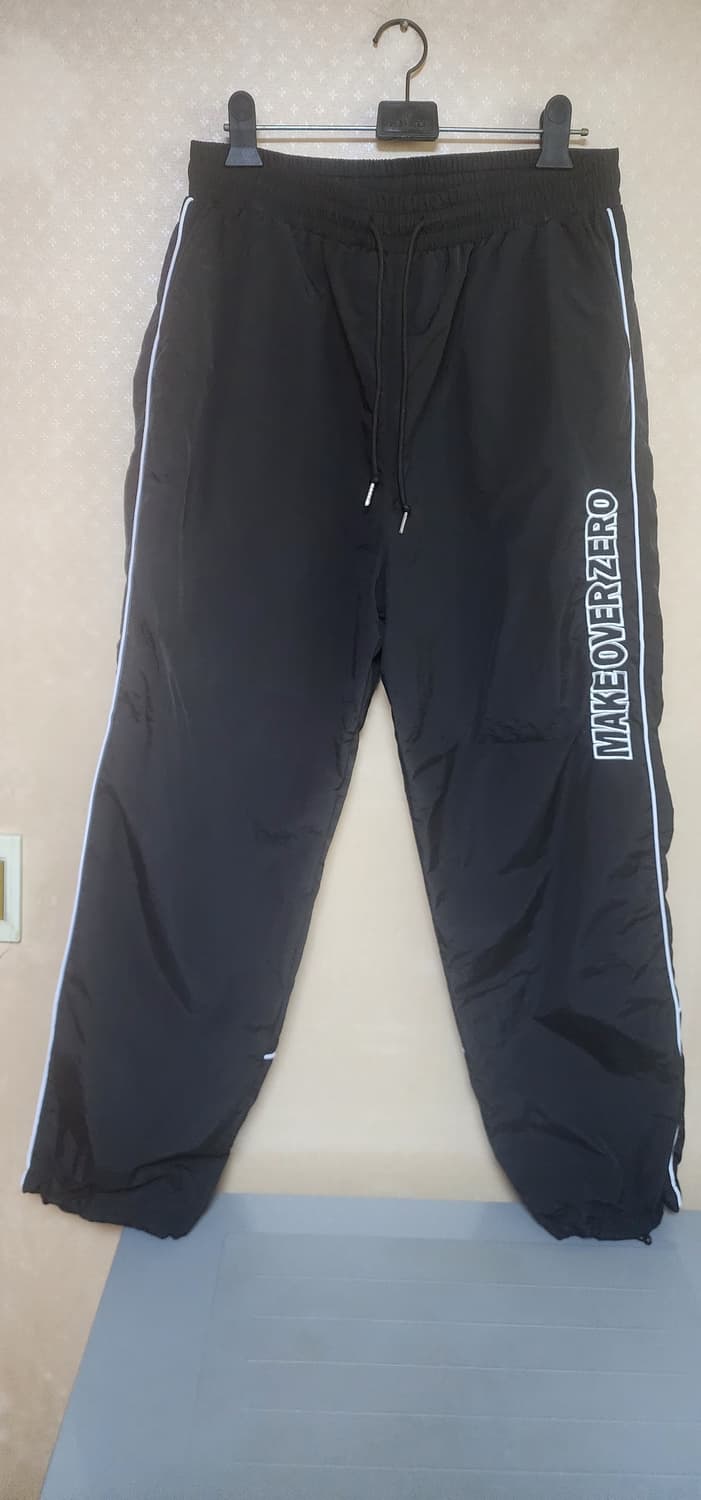 남성 스트링 나일론 트랙팬츠 블랙36 새급 상품이미지2