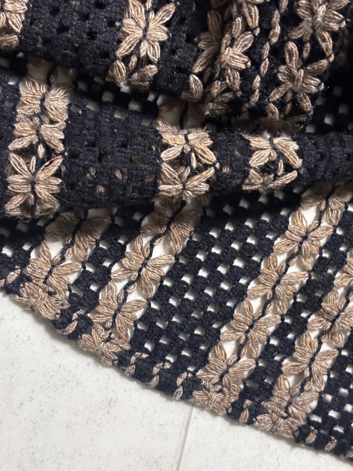 앤더슨벨 플라워 니트 셔츠 상품이미지4