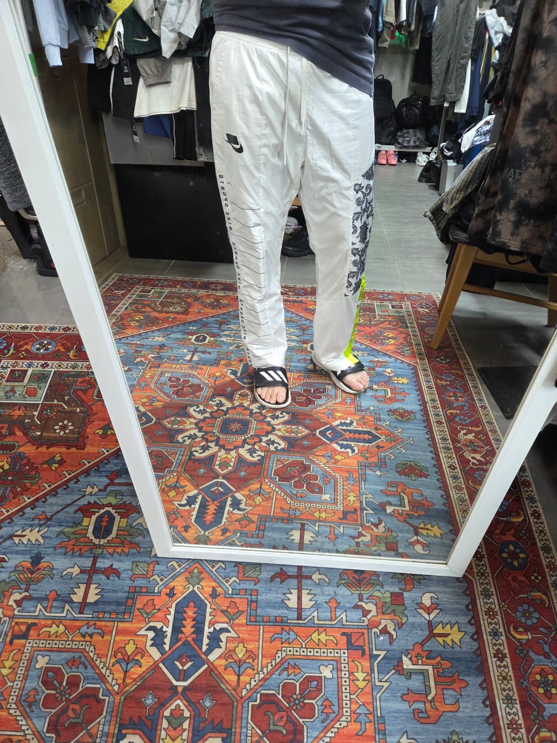 나이키 반다나 페이즐리 사이드버튼 믹스드 우븐 트랙팬츠 L 상품이미지8