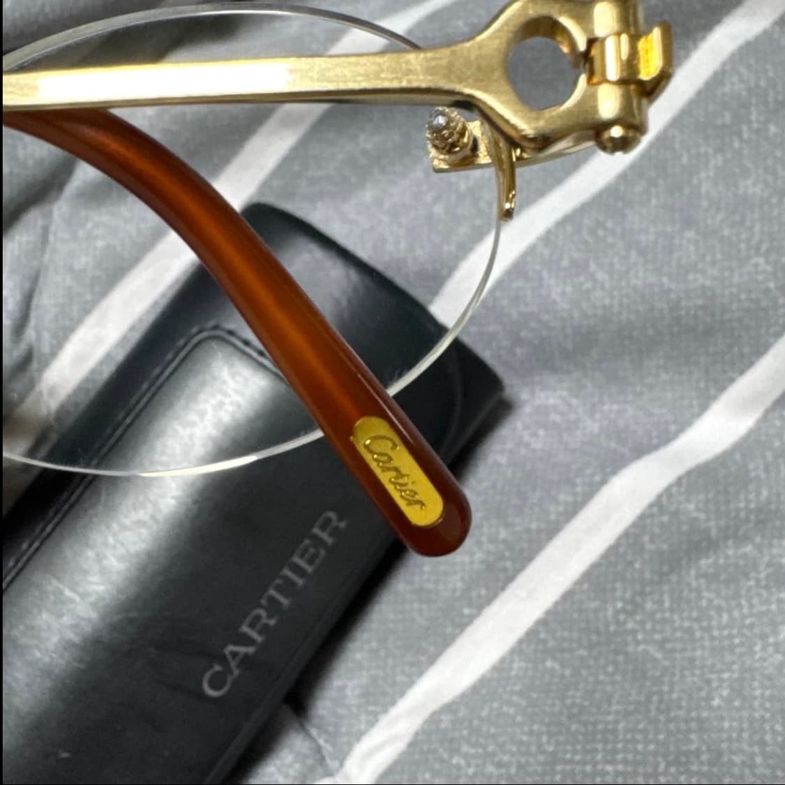 90s Cartier 까르띠에 금장 무테 안경 상품이미지5