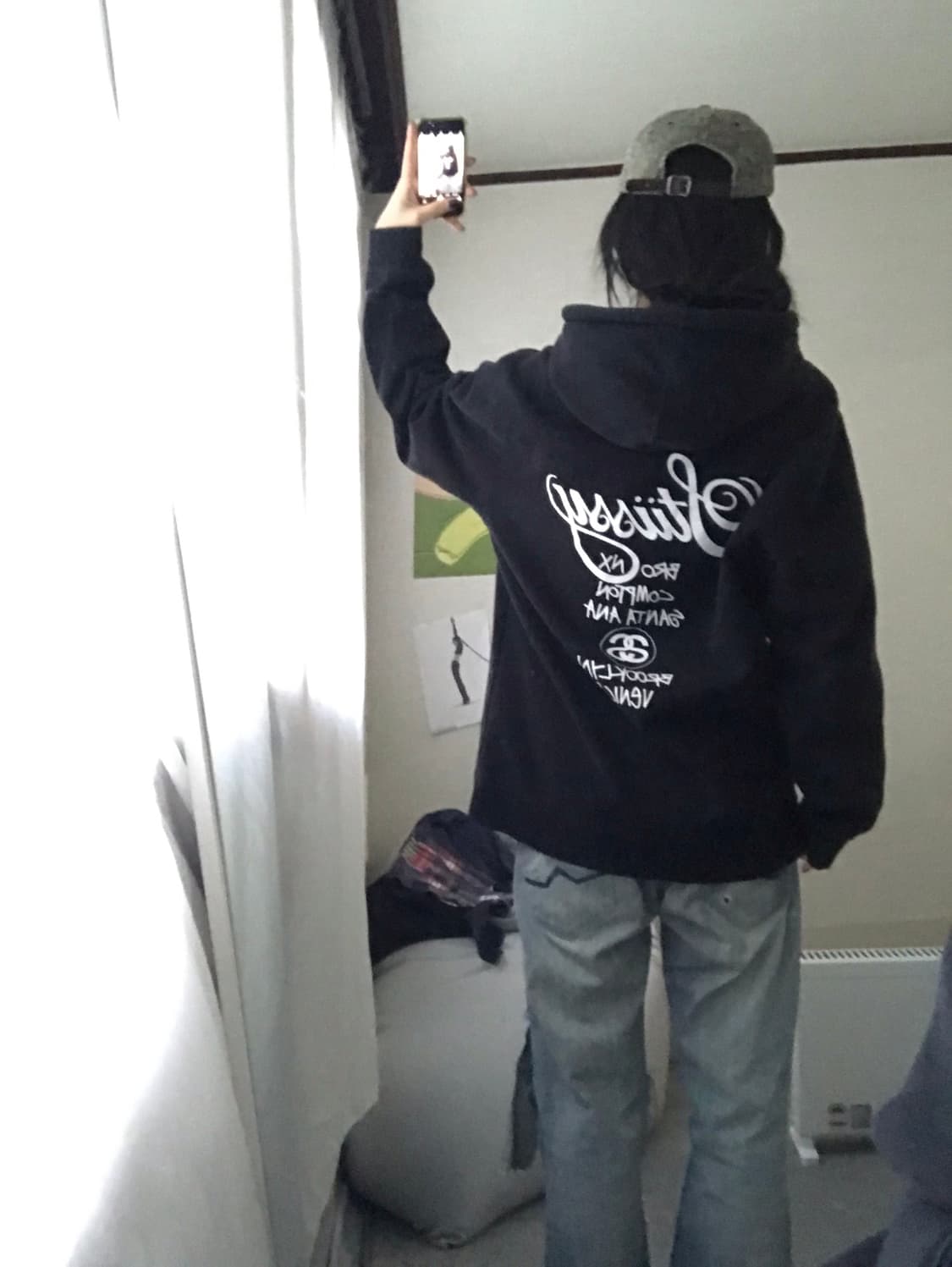 스투시 월드투어 블랙 후드티 상품이미지2