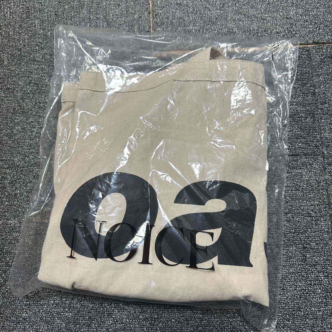 노이스X오아시스 토트백 새상품 상품이미지3