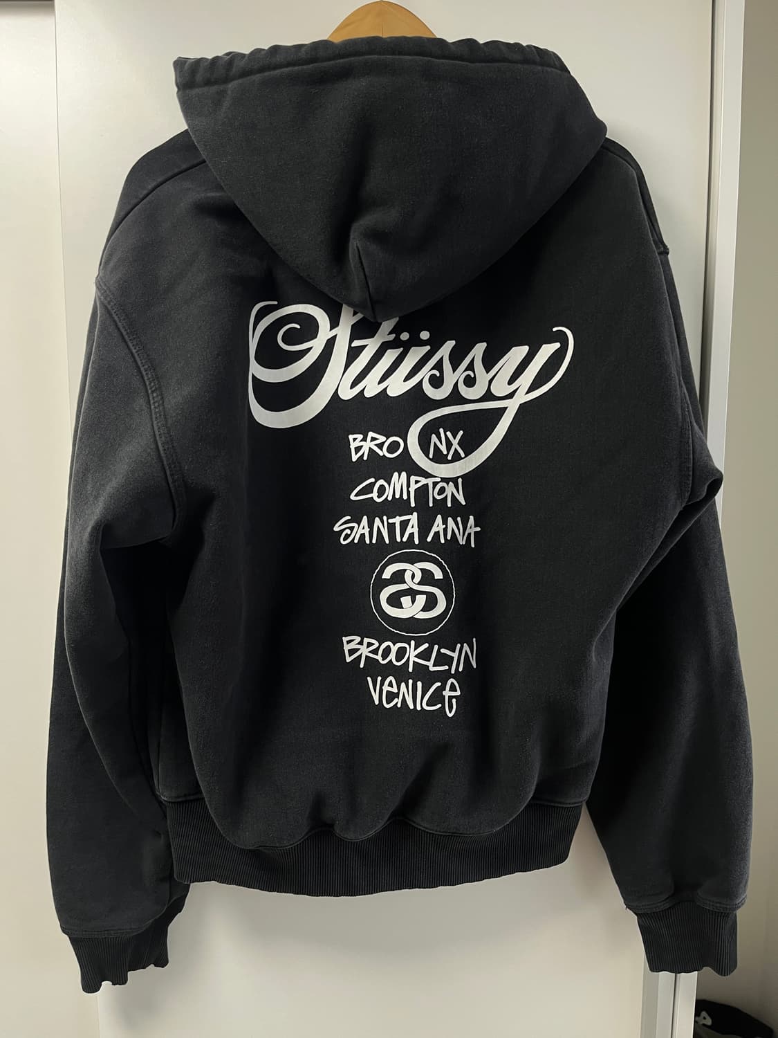 스투시 월드투어 후드집업 도버스트릿마켓 상품이미지4