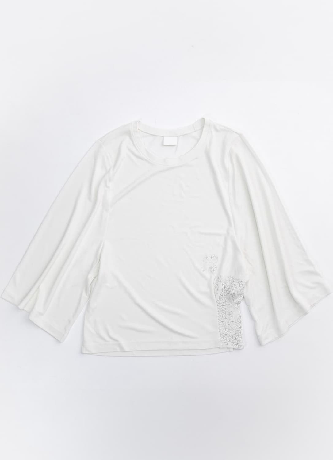 울리카 상투스 cape T shirts _화이트 상품이미지1