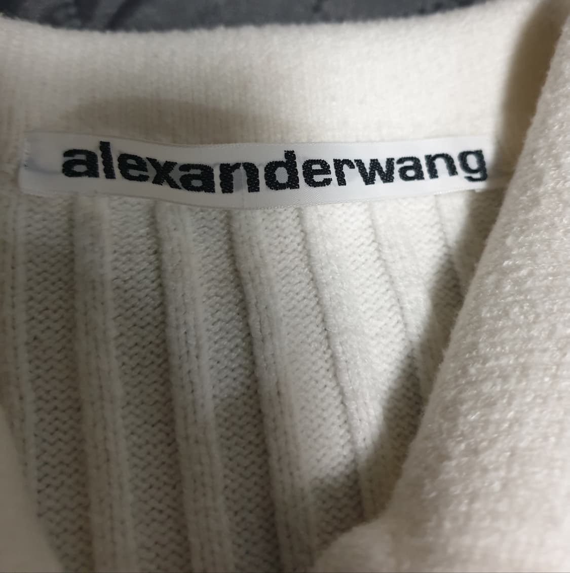 알렉산더왕 세미크롭 하프넥 집업니트 아이보리 (XS) 상품이미지3