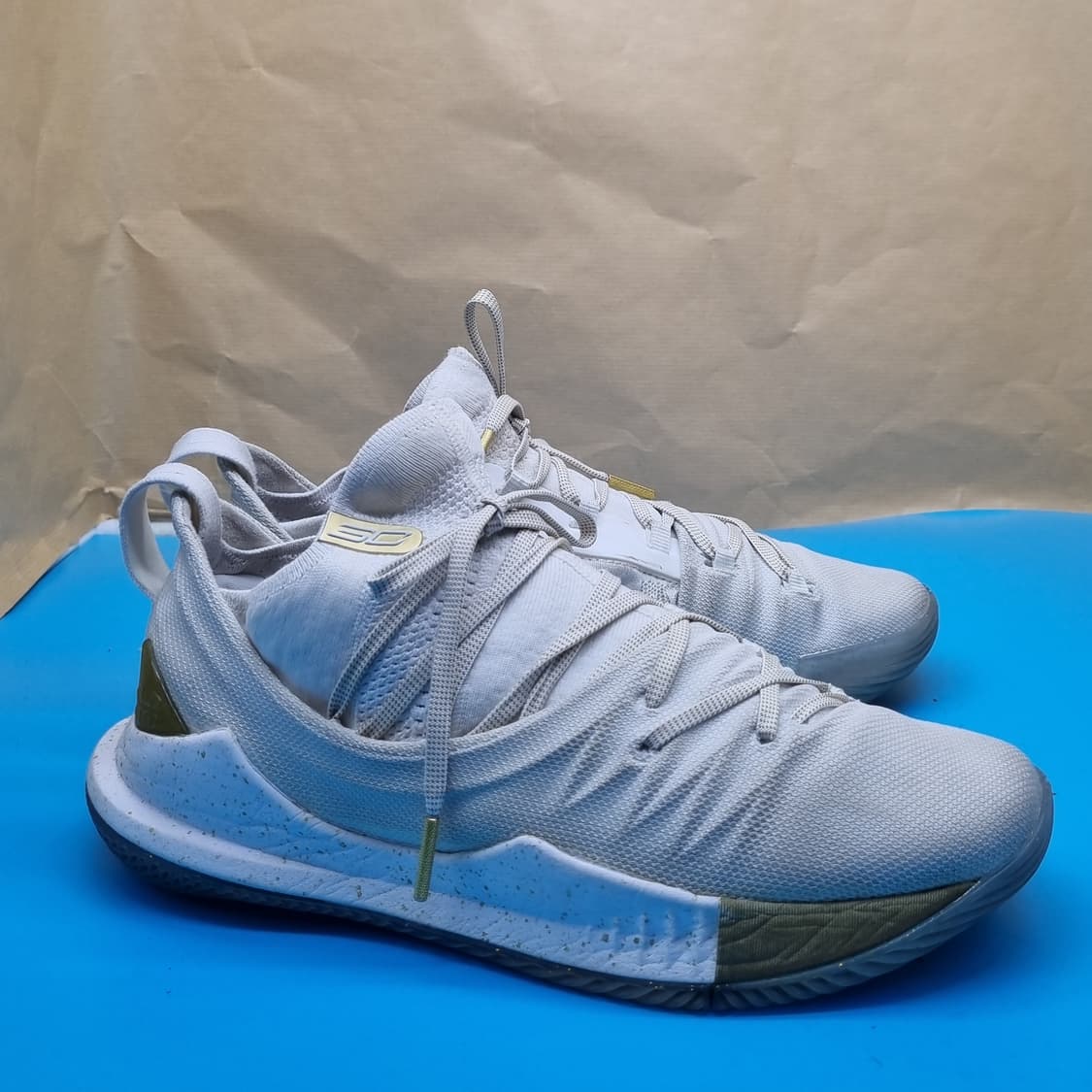 언더아머 커리5 농구화 270 상품이미지1