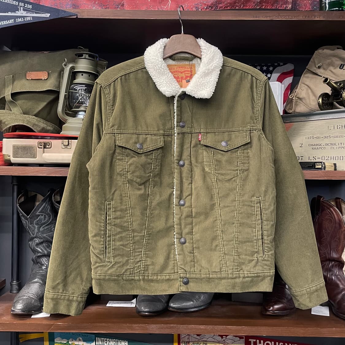리바이스 타입2 코듀로이 쉐르파 자켓 상품이미지1
