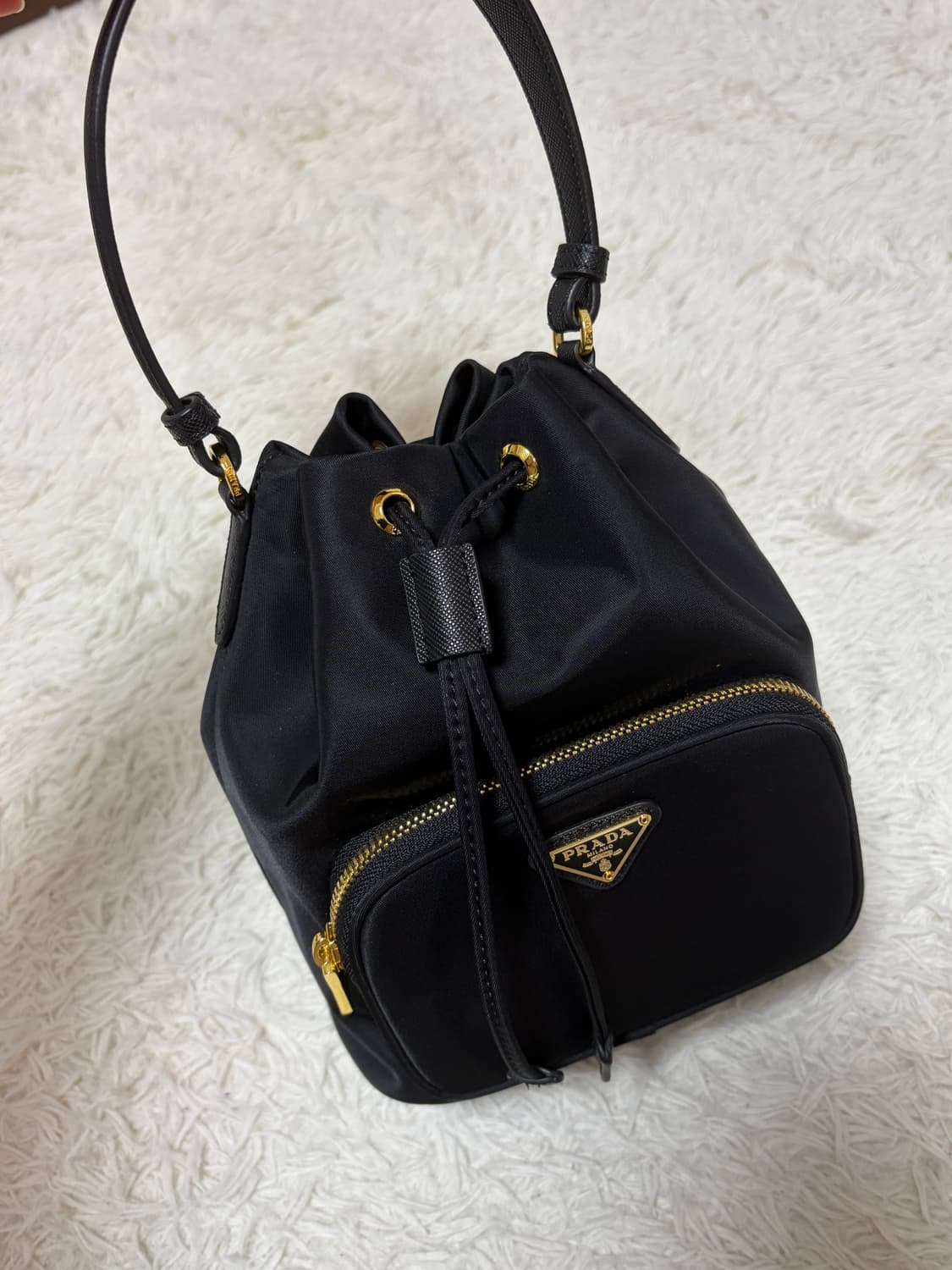 프라다 나일론 복조리 백 상품이미지1