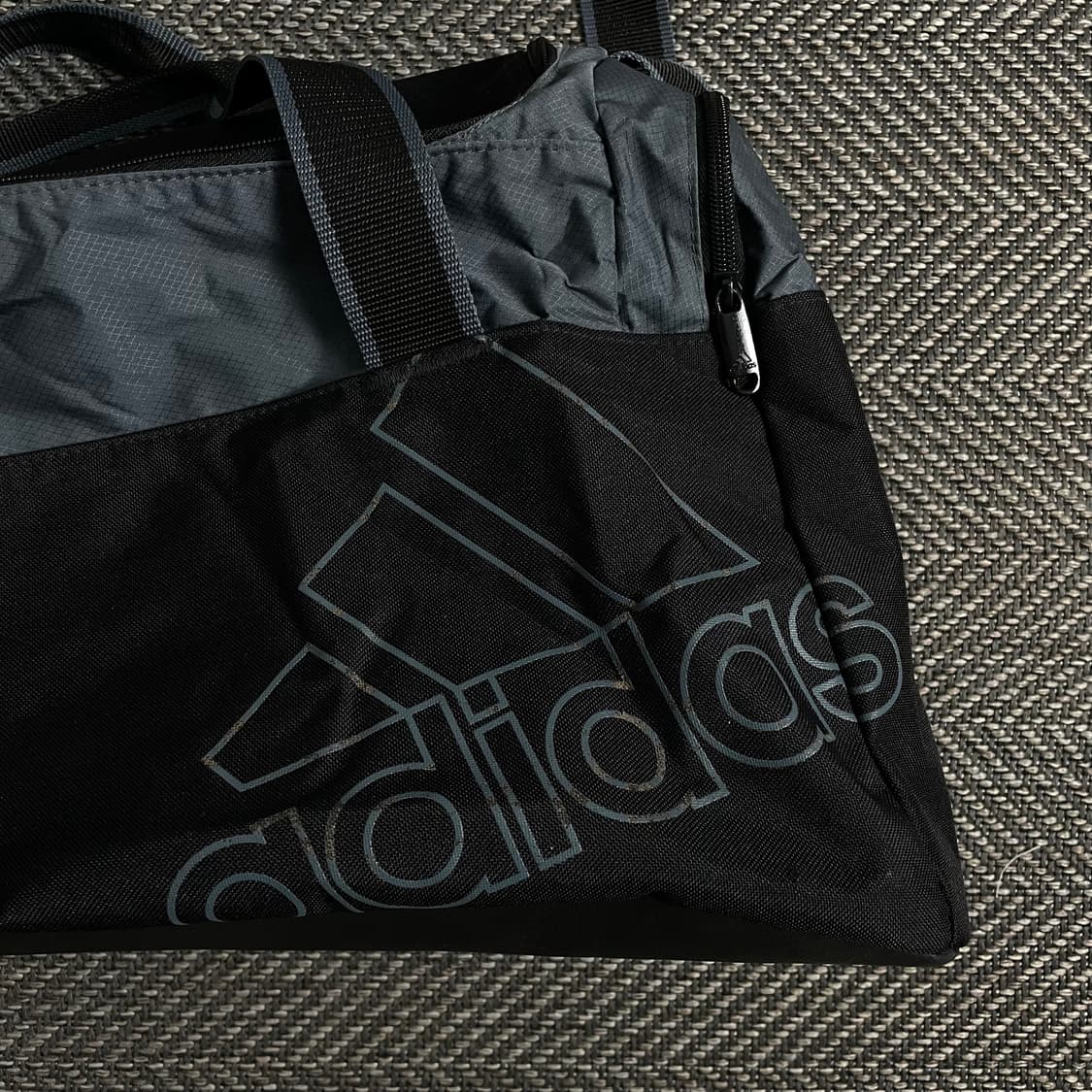 00s 아디다스 빅로고 올드스쿨 크로스 짐백y 3085 상품이미지3