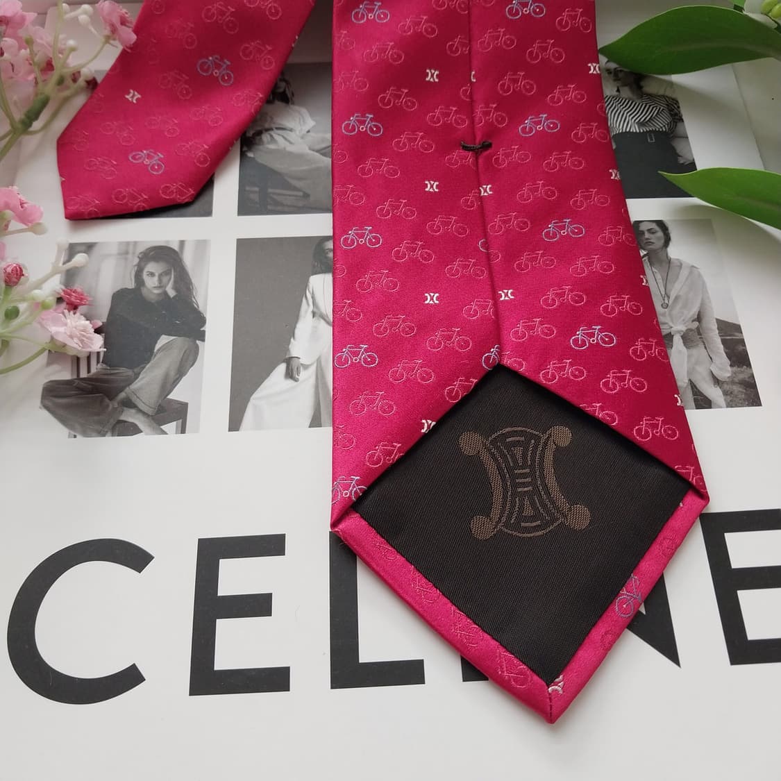 셀린느 실크 레드 자전거 트리오페 넥타이 8.6cm A+등급 K1824
 상품이미지6