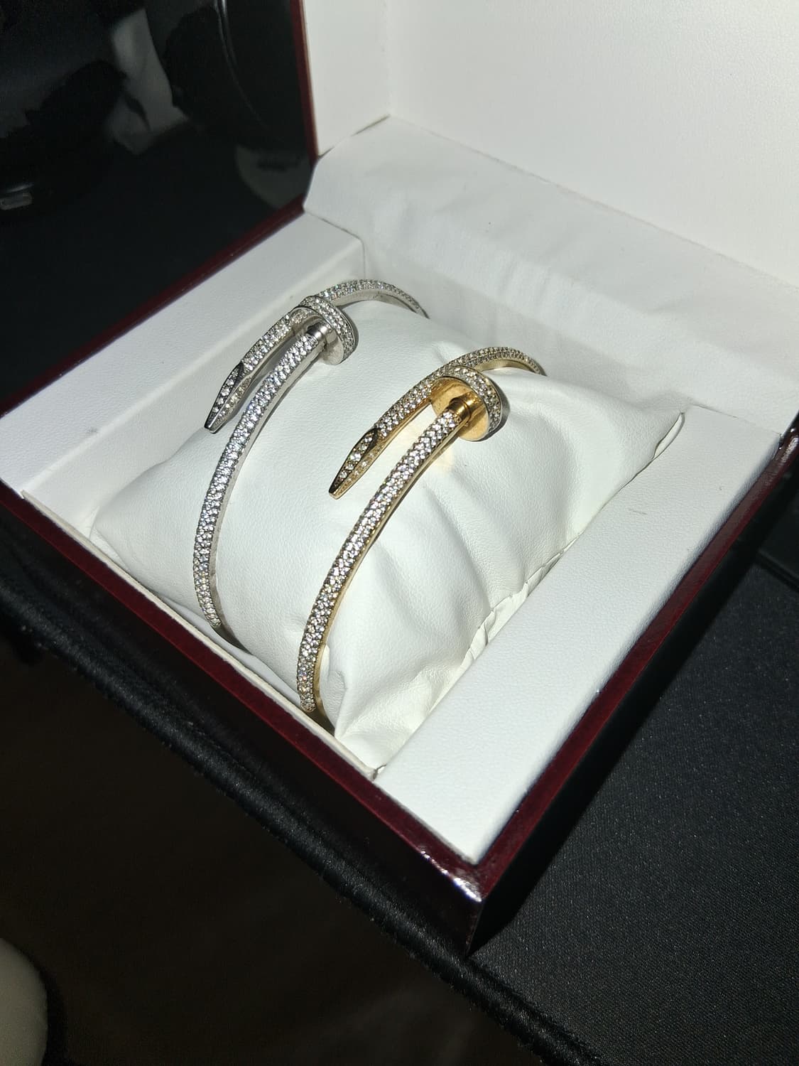 까르띠에 저스트앵끌루 옐로우골드 풀파베 팔찌 상품이미지1