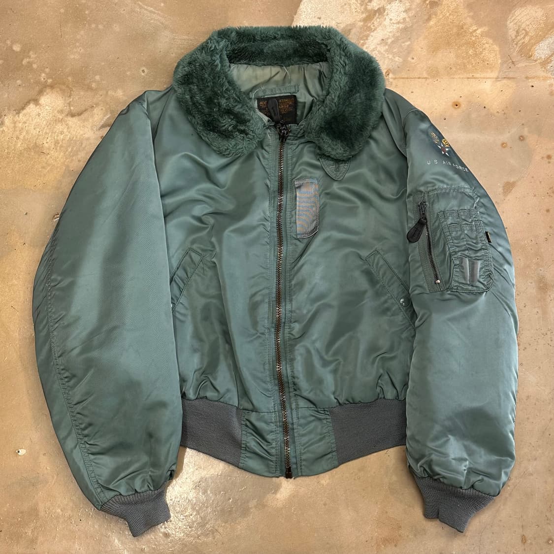 L 알파인더스트리 b-15d 항공점퍼 상품이미지2