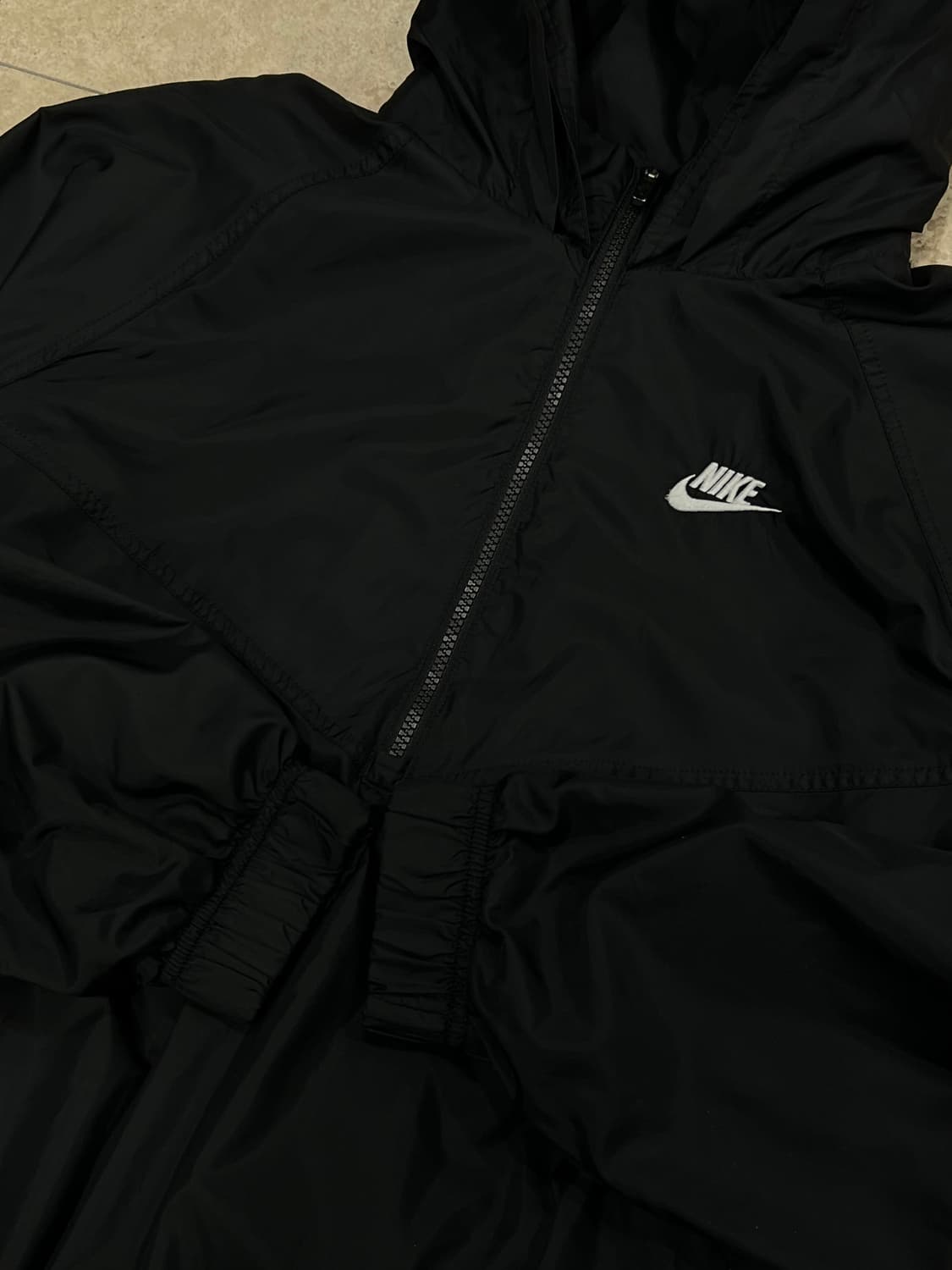 (L) 나이키 윈드러너 언라인드 우븐 아노락 블랙 상품이미지4