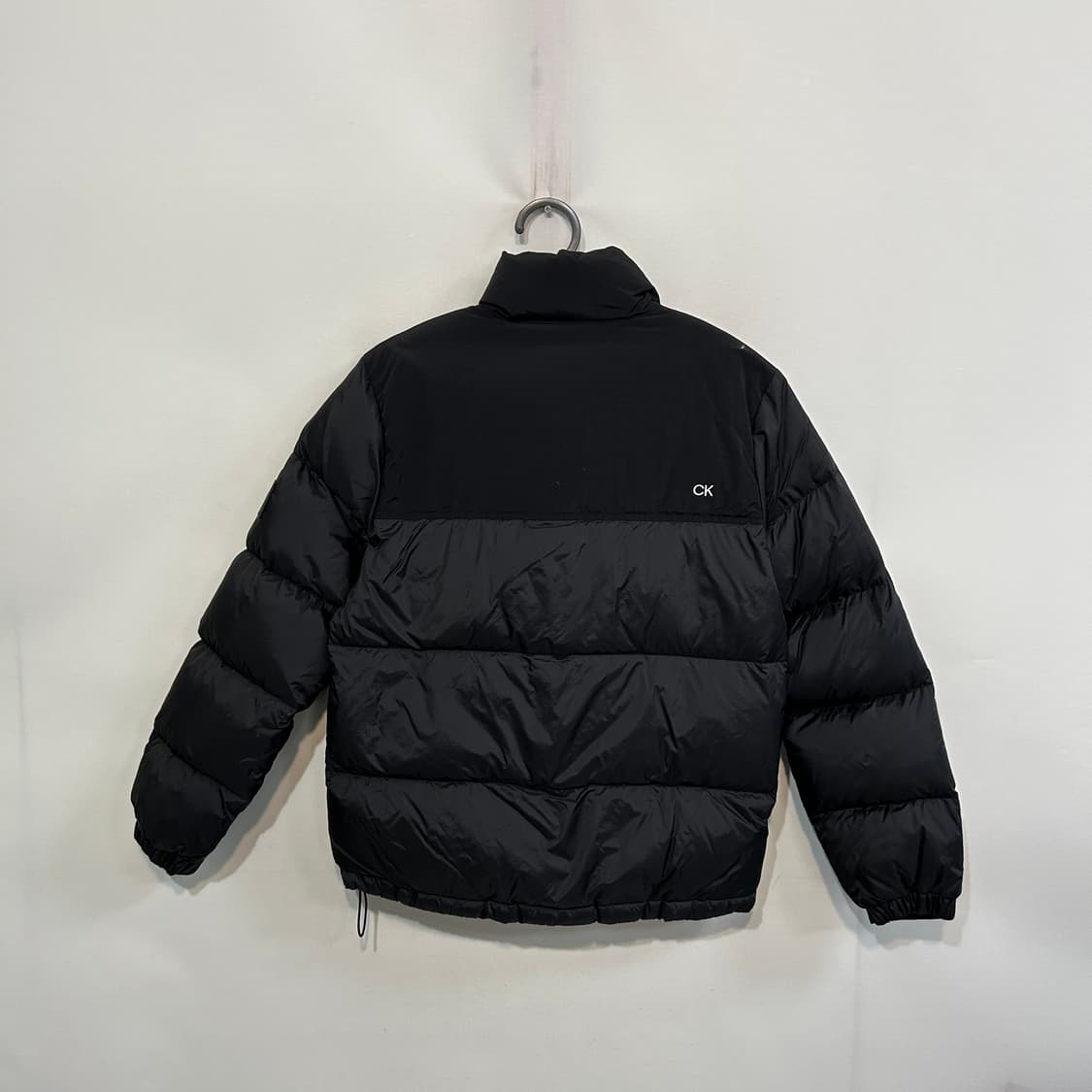 켈빈클라인 2023 남성 덕다운 패딩 M 상품이미지3