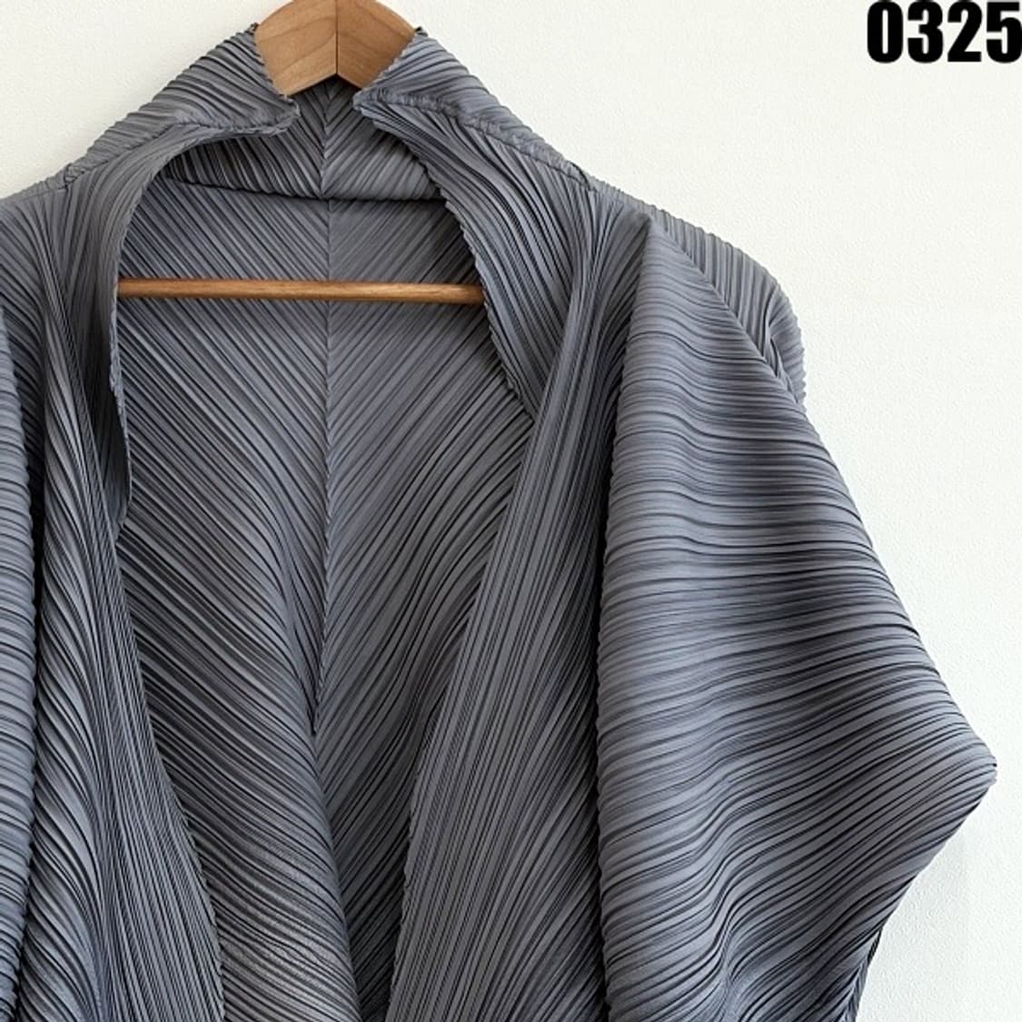 이세이 미야케 플리츠 오픈형 자켓 F  상품이미지2