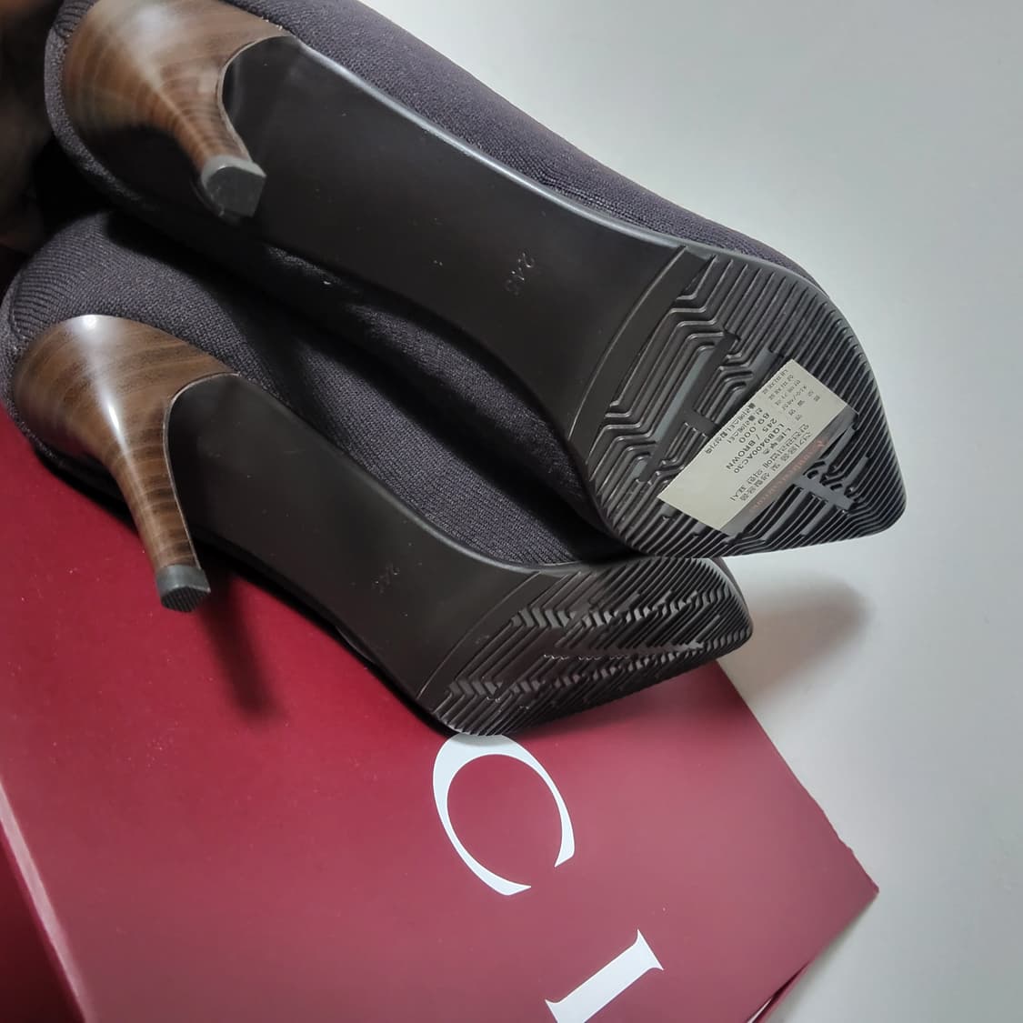 새상품 안드레아카라노 삭스 앵클 부츠 245 정상가 89000 상품이미지4