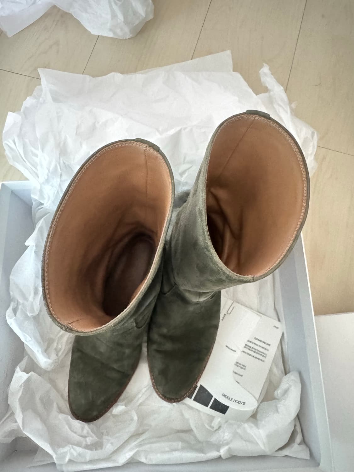 에토스 스웨이드 미들부츠 (240) 상품이미지3