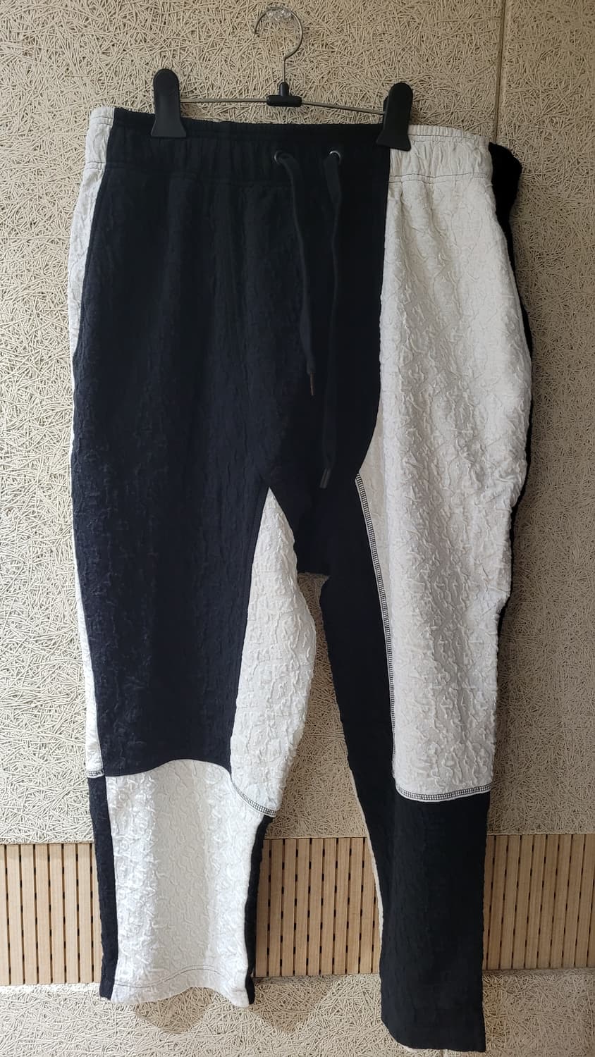 tom rebl 엠보싱 패치워크 바지 상품이미지3