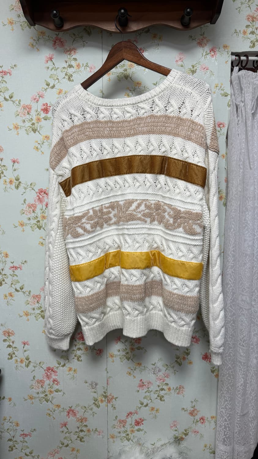 배색 오버핏 니트 상품이미지2