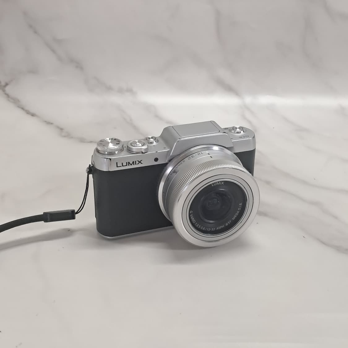 파나소닉 루믹스 Lumix GF8 / 12-32mm 렌즈 상품이미지2