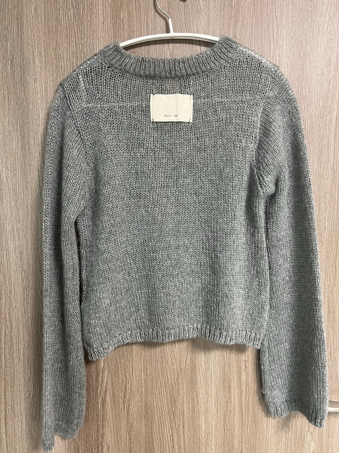 마뗑킴 헨리넥 니트 탑 그레이 상품이미지3