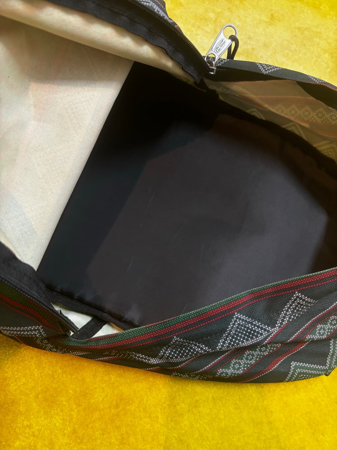 이스트팩 나바호 패턴 백팩  상품이미지8