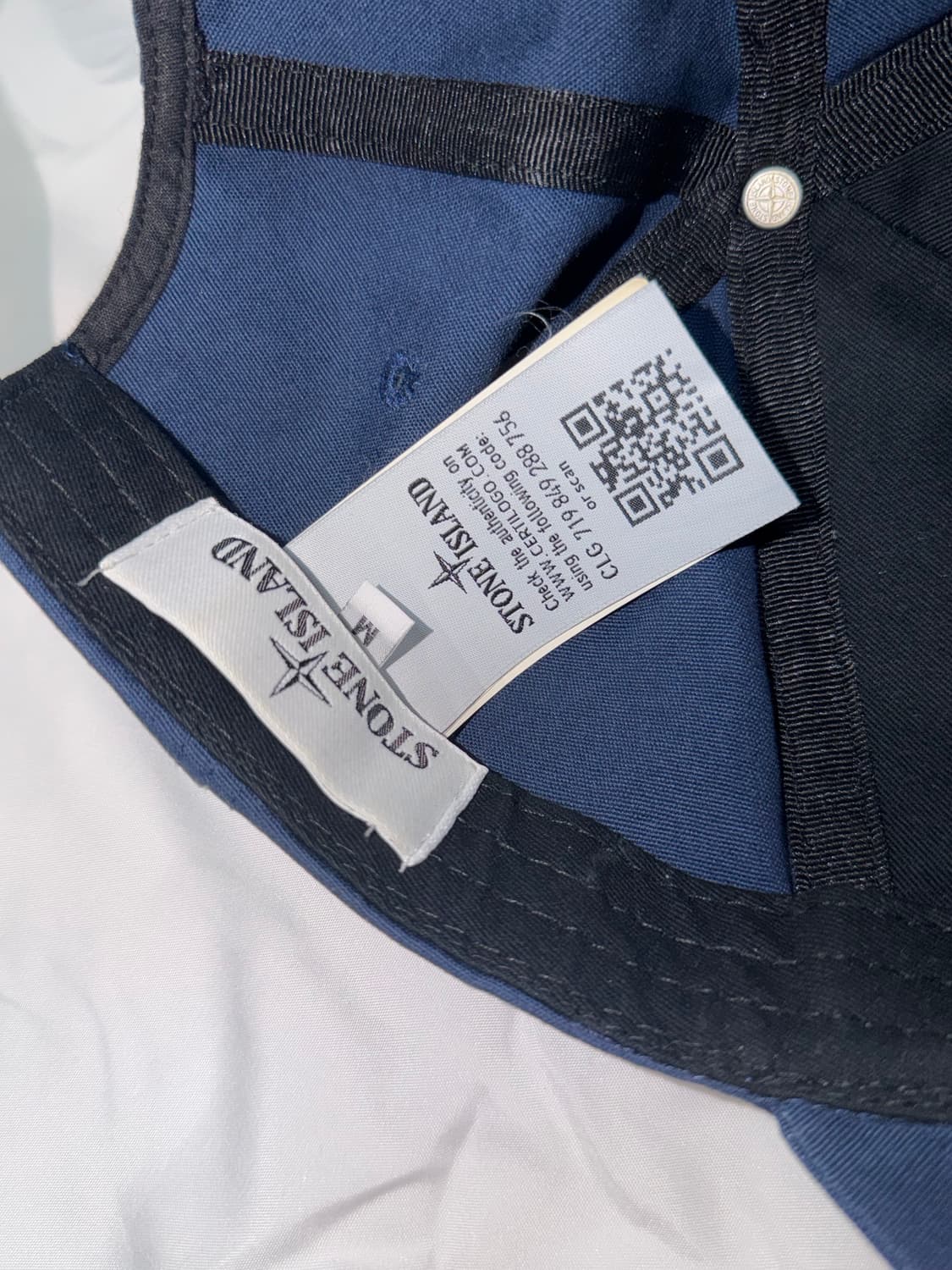 스톤아일랜드 나침반 로고 자수 볼캡 상품이미지5