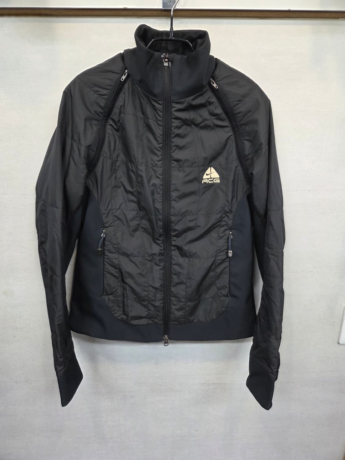 나이키 acg 올드스쿨 여성 조끼겸용 방풍 경량패딩 자켓 m 상품이미지1