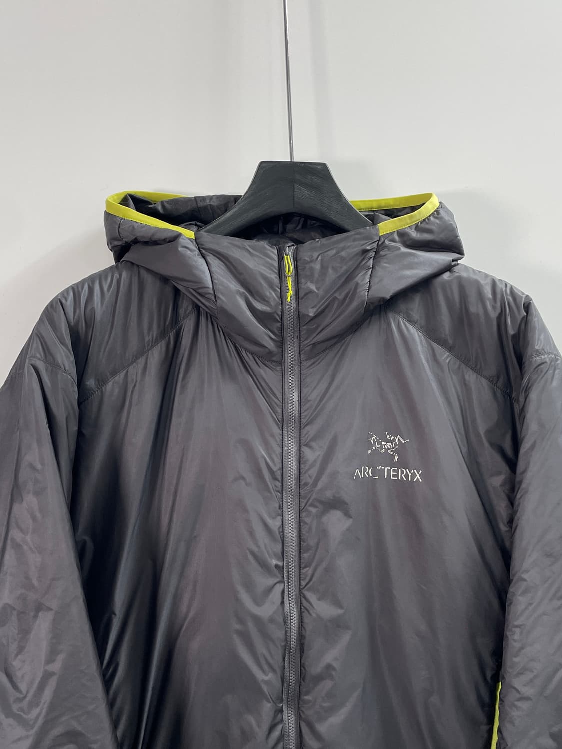 아크테릭스 누클리아이 FL 경량자켓 (on.436) 상품이미지2