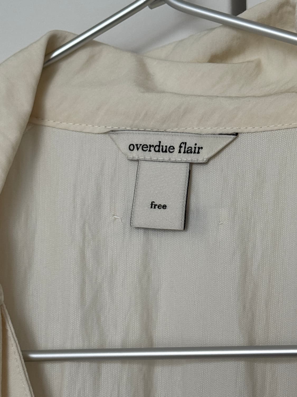 오버듀플레어 타이 레글런 블라우스 상품이미지3