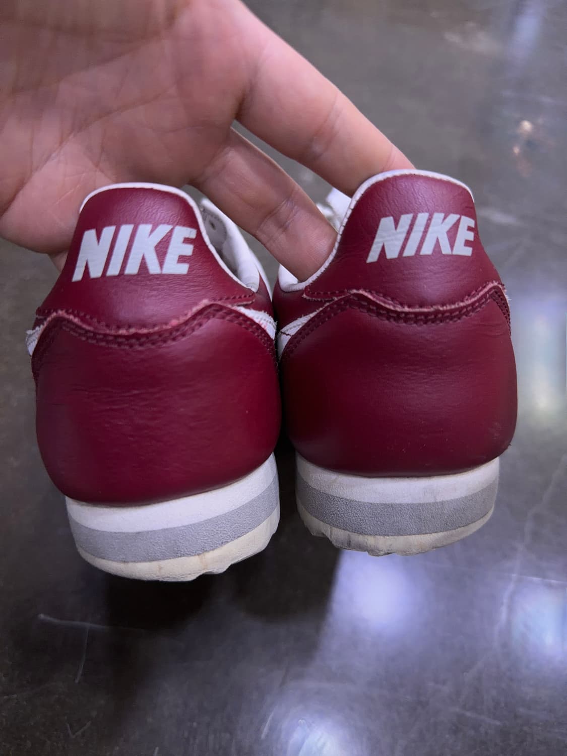 나이키 클래식 코르테즈 가죽 레더 버건디 화이트 스니커즈 275 상품이미지7