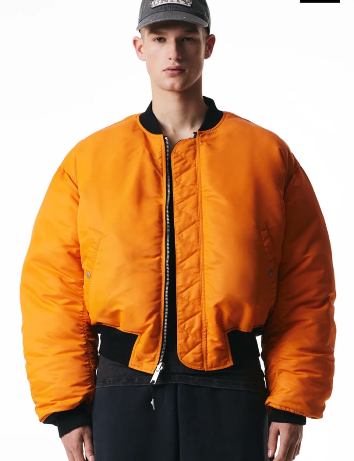 h&m h2 헤론 프레스톤 리버시블 보머 재킷 ma-1 상품이미지3