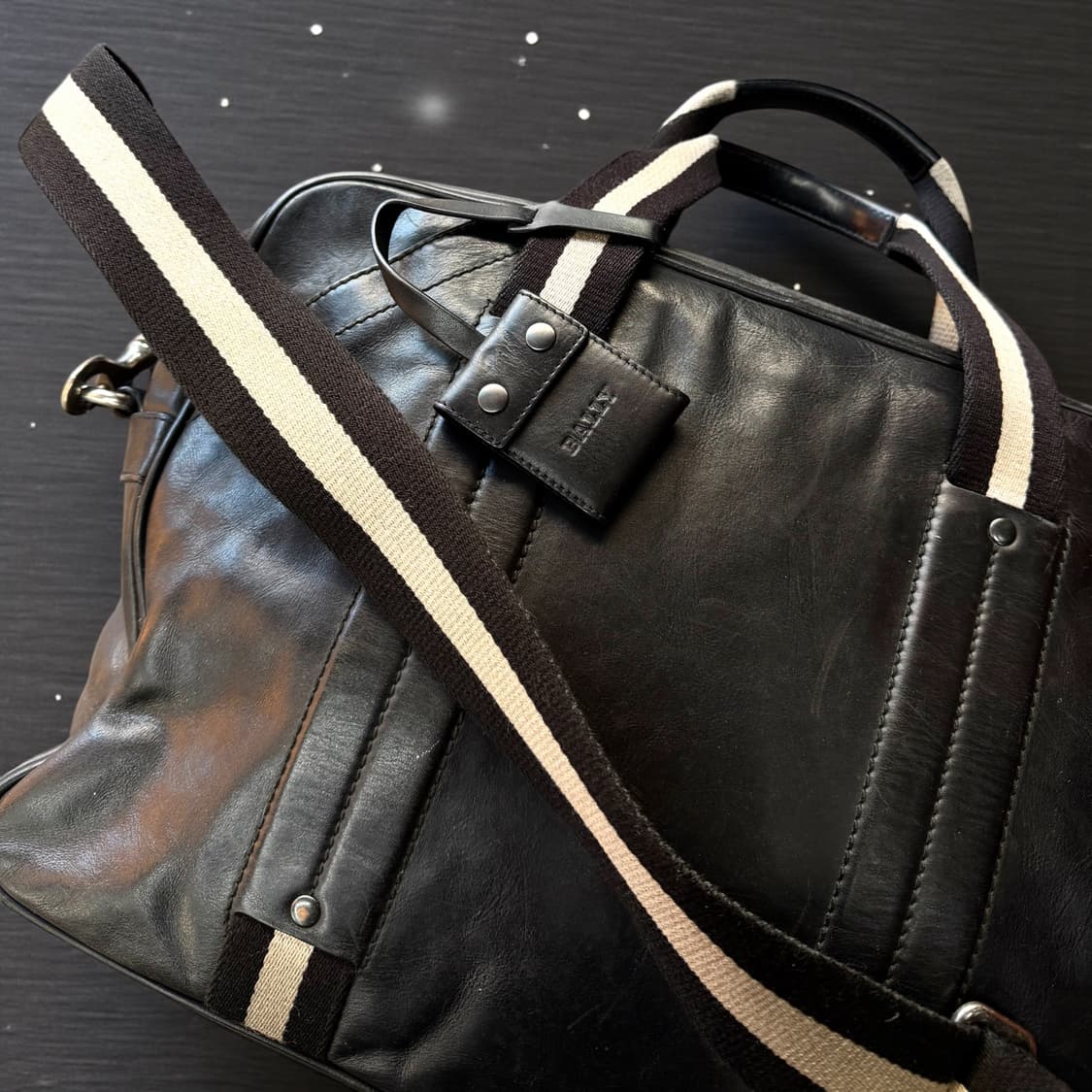 . 발리 리얼레더 크로스 보스턴백 상품이미지3