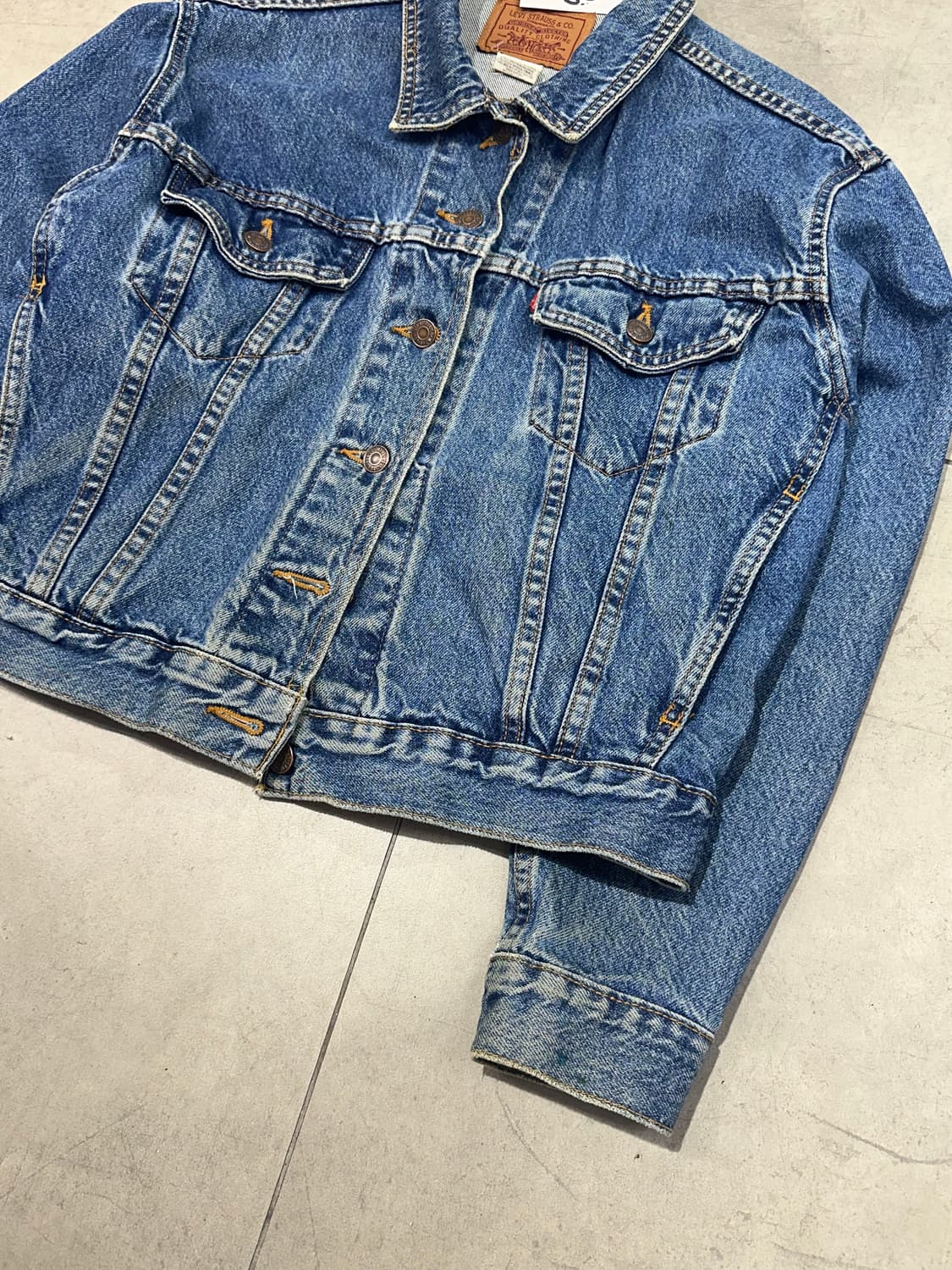 90s made in usa 리바이스 데님 트러커 자켓 상품이미지5