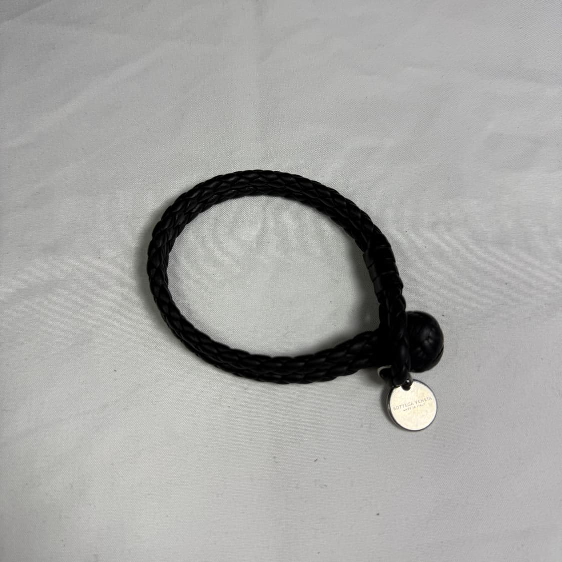 [M사이즈] 보테가베네타 나파 브레이슬릿 팔찌 블랙 상품이미지1