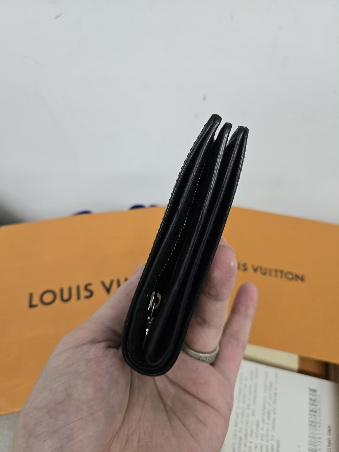 [보증서 정품]루이비통 에삐 타이거 반지갑 상품이미지3