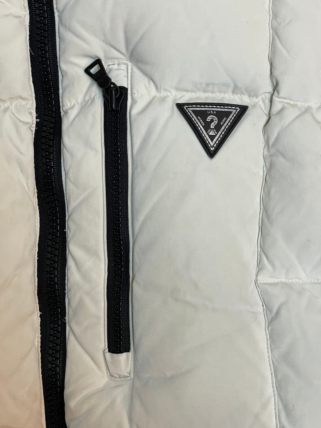 게스 패딩 조끼 상품이미지4