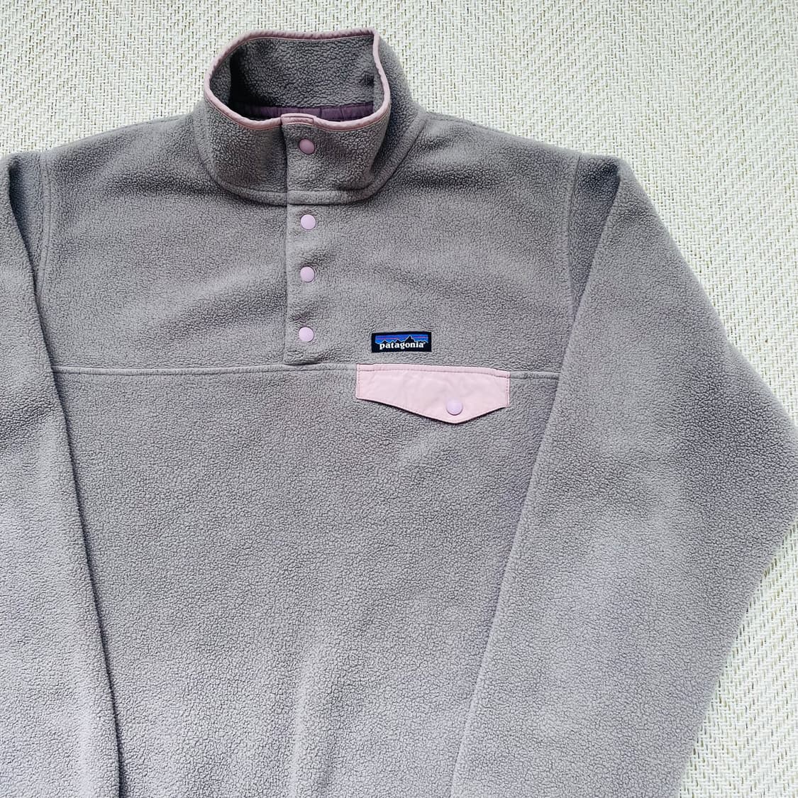 파타고니아 신칠라 그레이핑크 L 상품이미지4