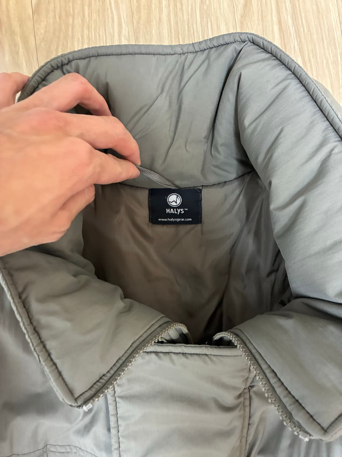 [M] 레벨7 몬스터파카 오리지널 프리마로프트 상품이미지3